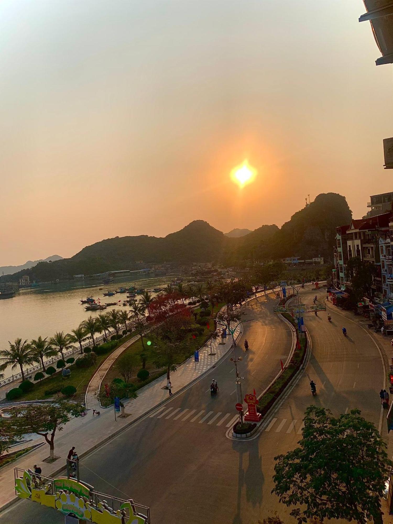 Thu Ha Sea View Hotel Dong Khe Sau المظهر الخارجي الصورة