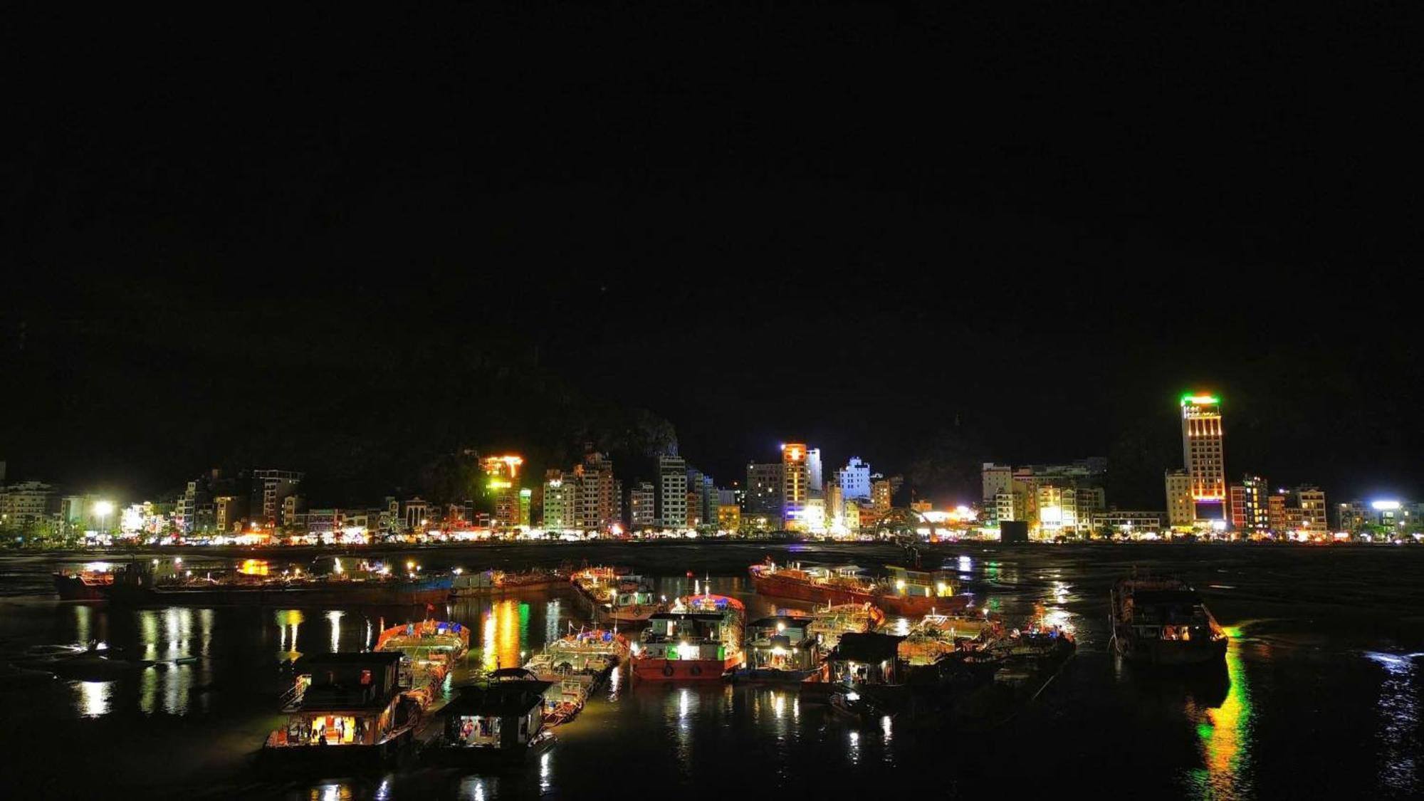 Thu Ha Sea View Hotel Dong Khe Sau المظهر الخارجي الصورة